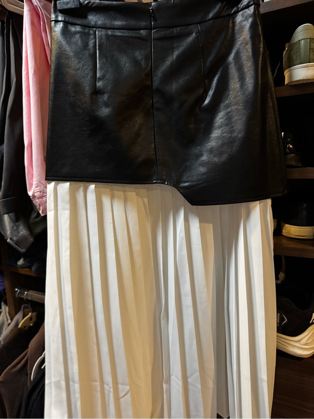 Asymmetric Two-Tone Pleated Maxi Skirt - Black & White commense nwt size small - Picture 5 of 7